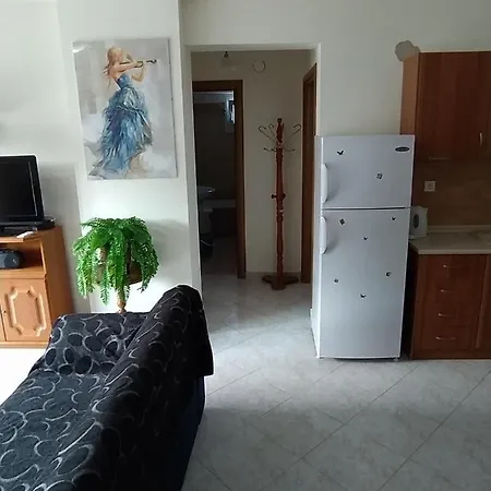 στην πόλη